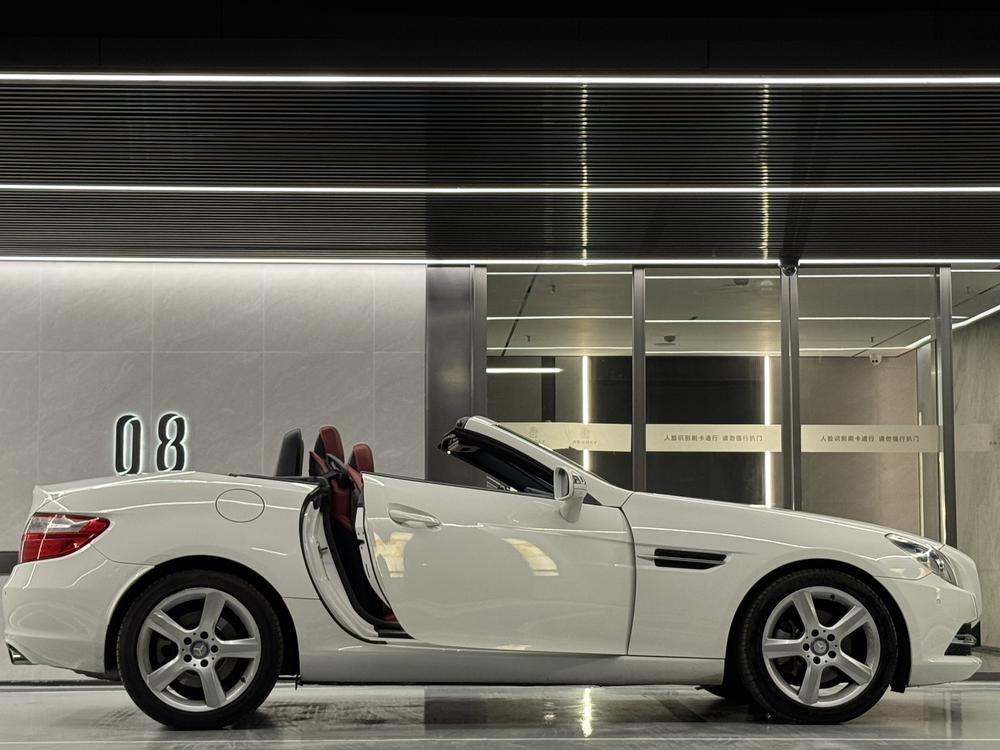 Mercedes-Benz Mercedes-Benz SLK-Class
