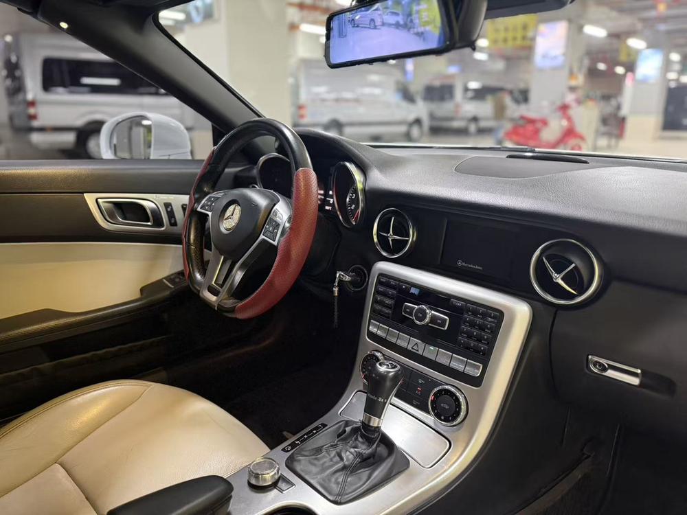 Mercedes-Benz Mercedes-Benz SLK-Class