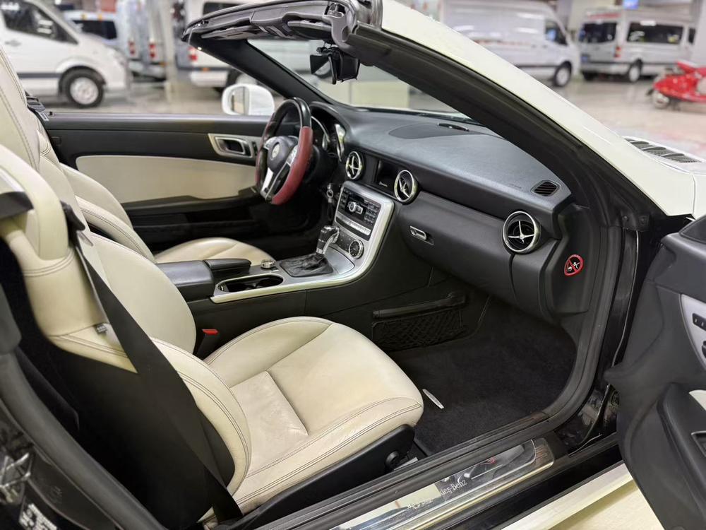 Mercedes-Benz Mercedes-Benz SLK-Class