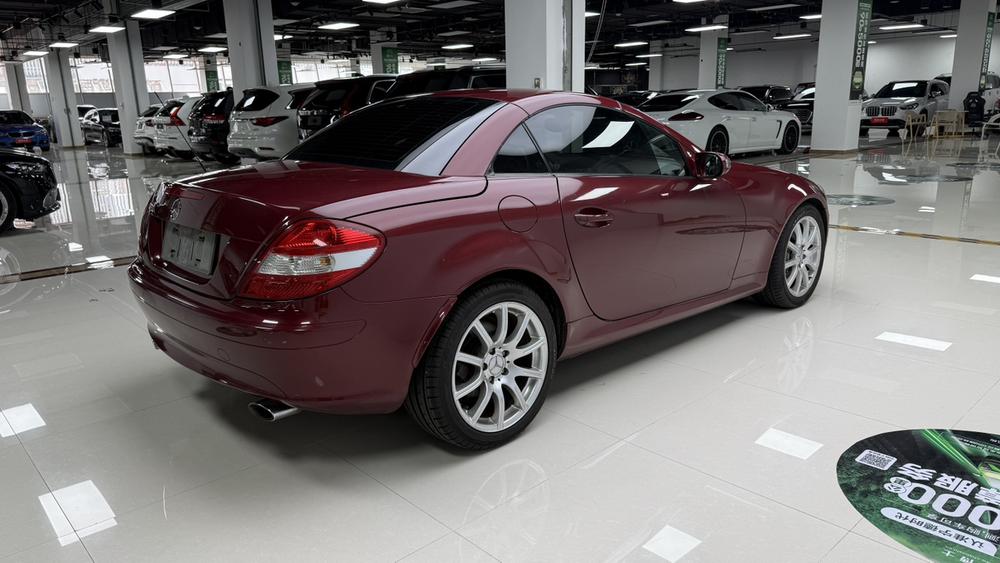 Mercedes-Benz Mercedes-Benz SLK-Class