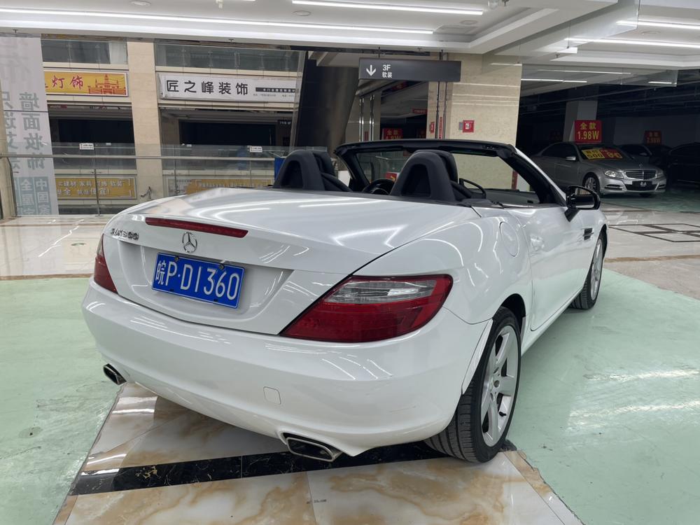 Mercedes-Benz Mercedes-Benz SLK-Class