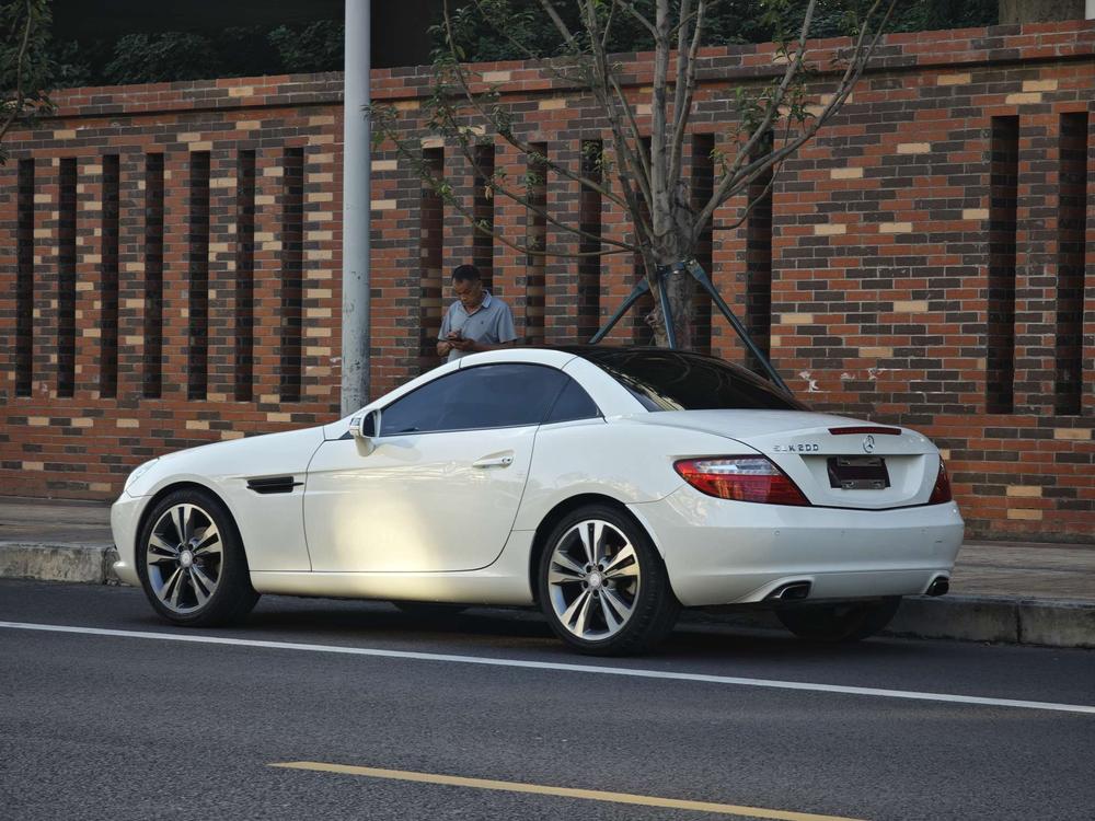 Mercedes-Benz Mercedes-Benz SLK-Class