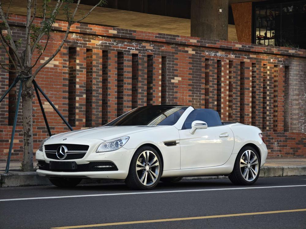 Mercedes-Benz Mercedes-Benz SLK-Class