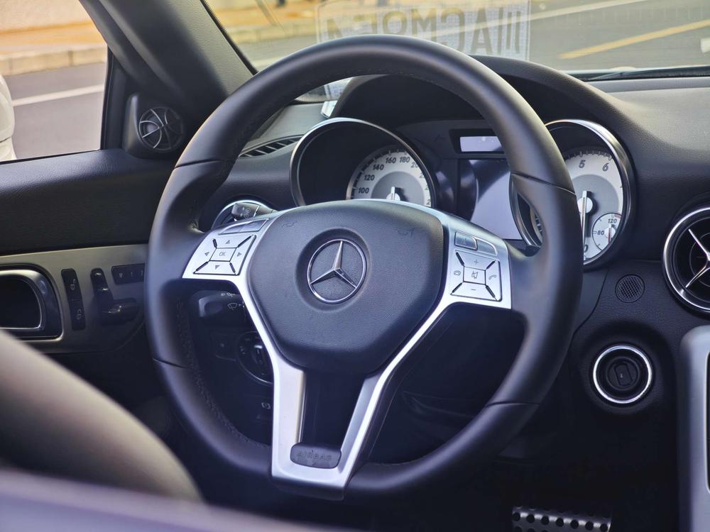 Mercedes-Benz Mercedes-Benz SLK-Class