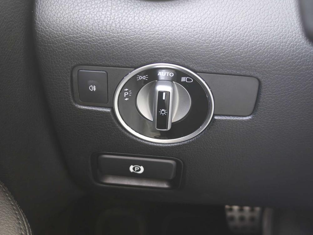 Mercedes-Benz Mercedes-Benz SLK-Class