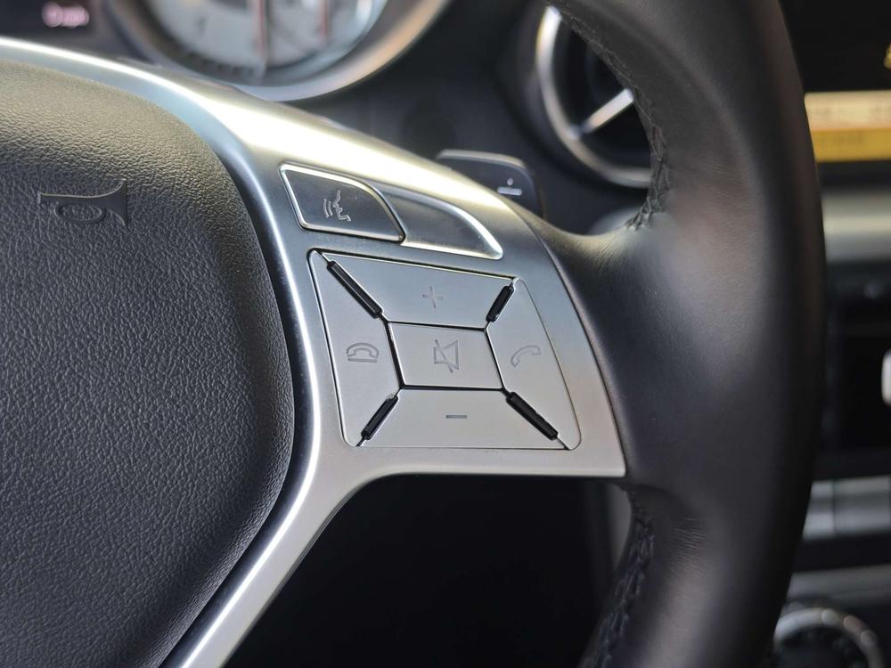 Mercedes-Benz Mercedes-Benz SLK-Class