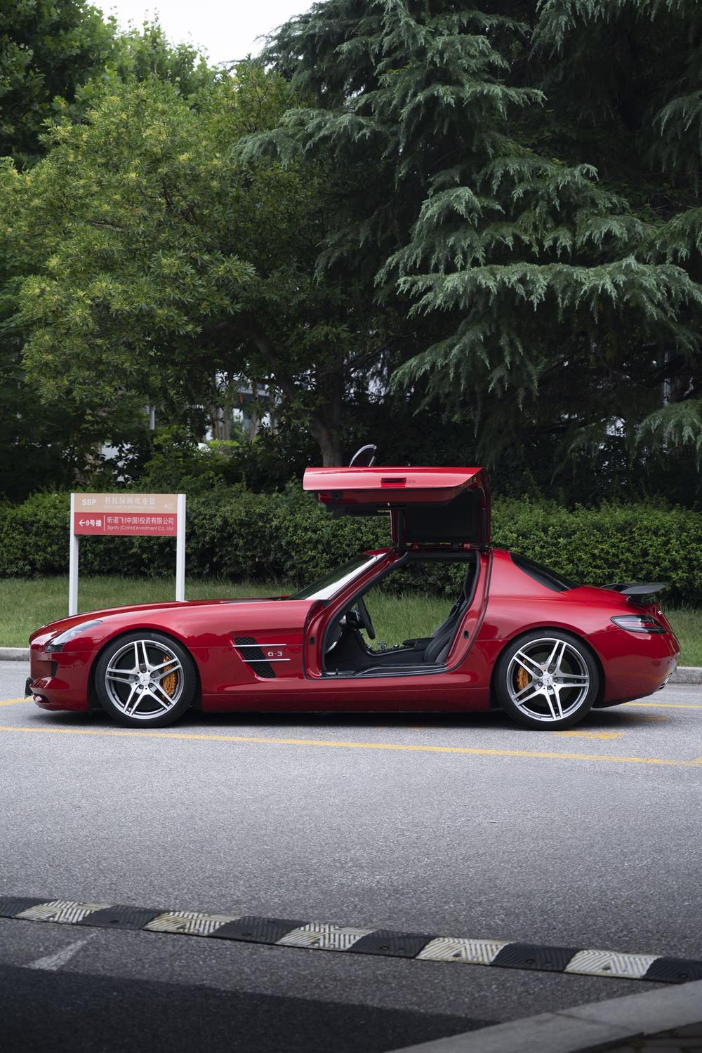 Mercedes-Benz Mercedes-Benz SLS-Class AMG