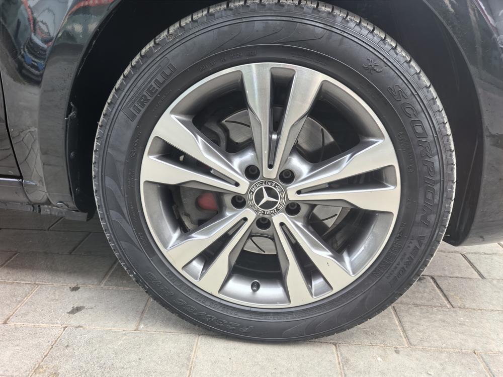 Mercedes-Benz Mercedes-Benz V-Class
