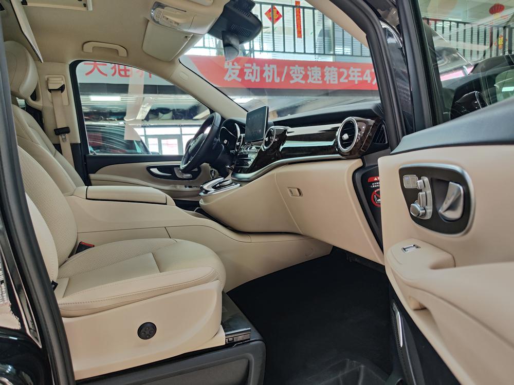 Mercedes-Benz Mercedes-Benz V-Class