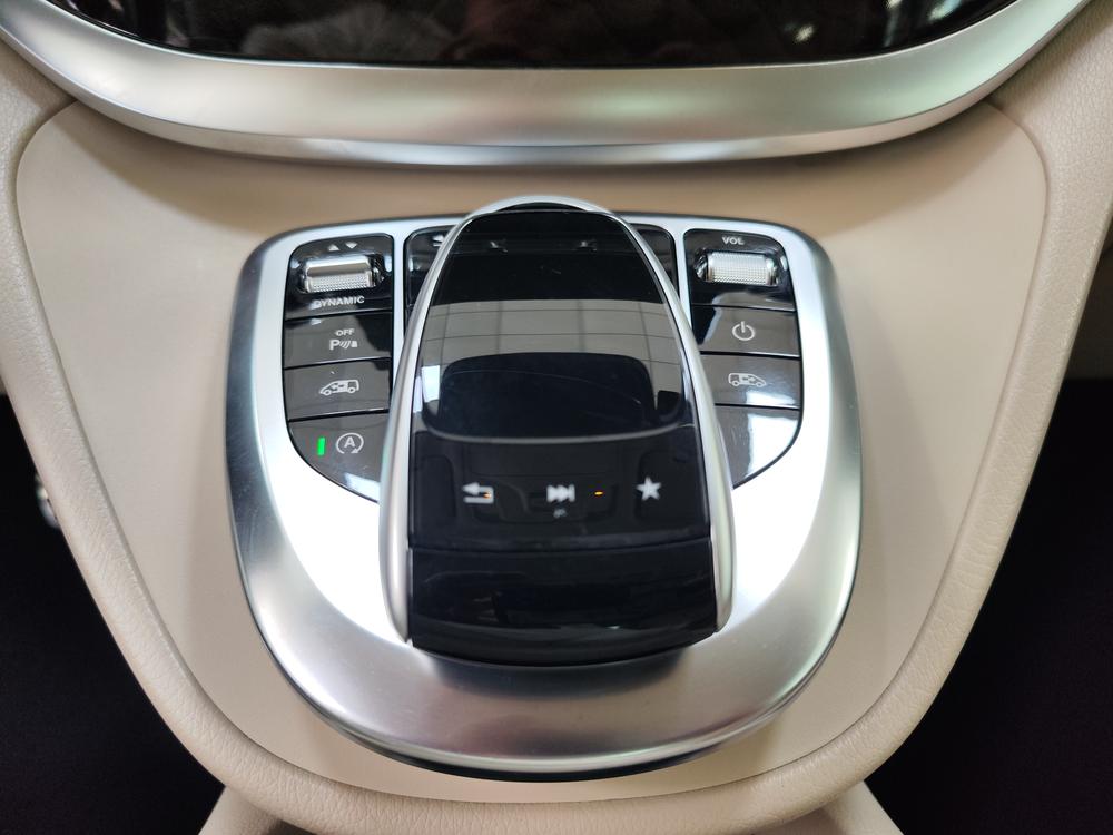Mercedes-Benz Mercedes-Benz V-Class