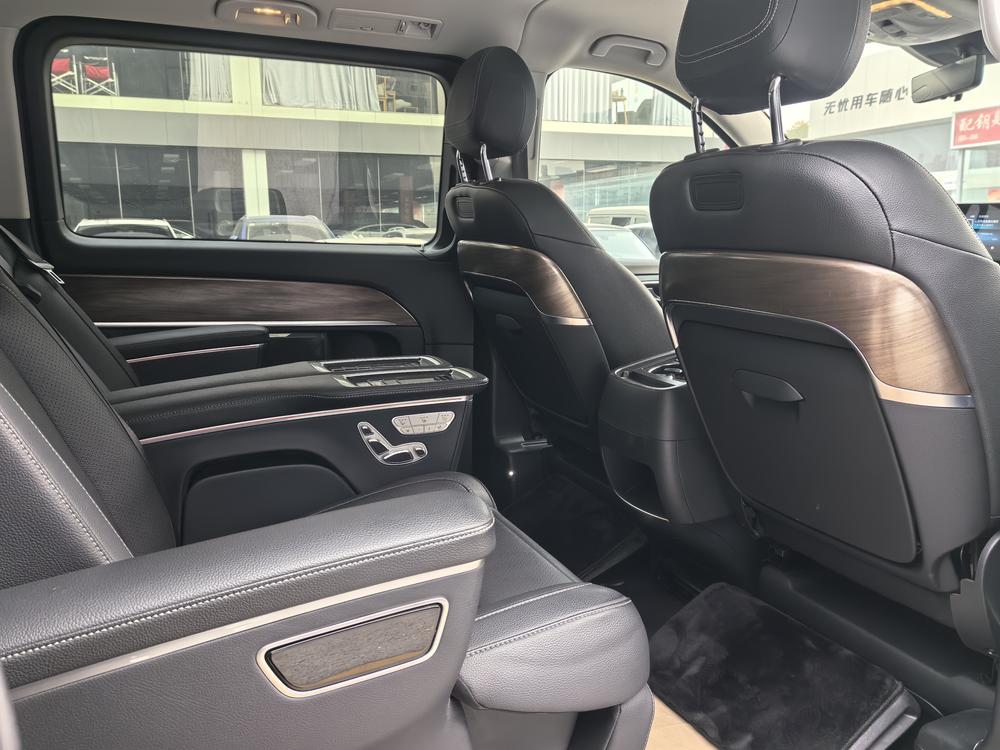 Mercedes-Benz Mercedes-Benz V-Class
