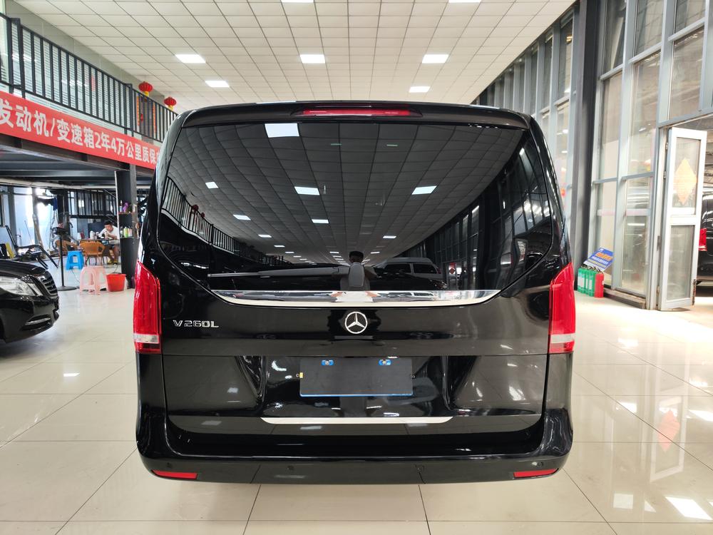 Mercedes-Benz Mercedes-Benz V-Class