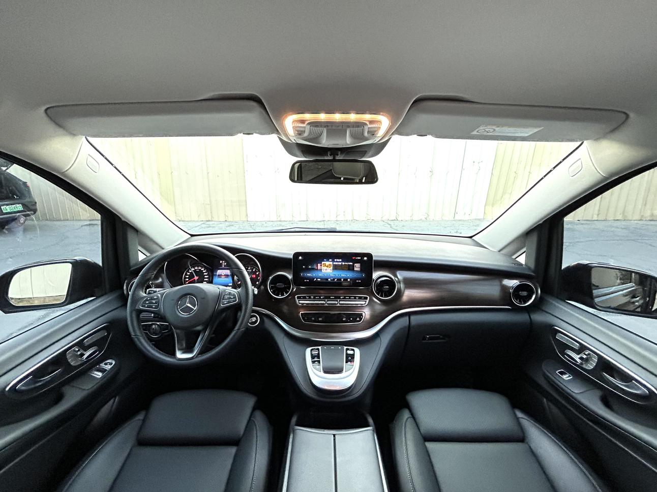 Mercedes-Benz Mercedes-Benz V-Class