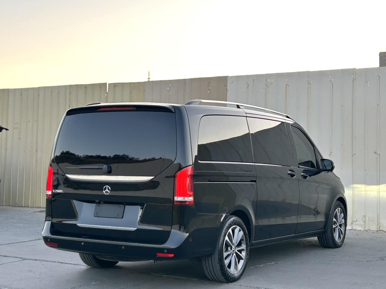 Mercedes-Benz Mercedes-Benz V-Class