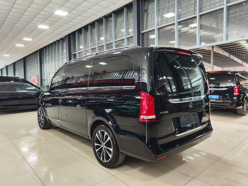 Mercedes-Benz Mercedes-Benz V-Class