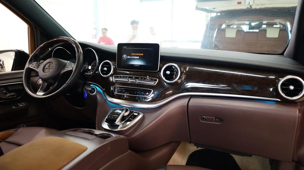 Mercedes-Benz Mercedes-Benz V-Class
