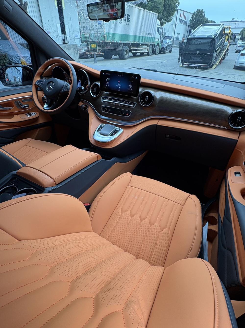 Mercedes-Benz Mercedes-Benz V-Class