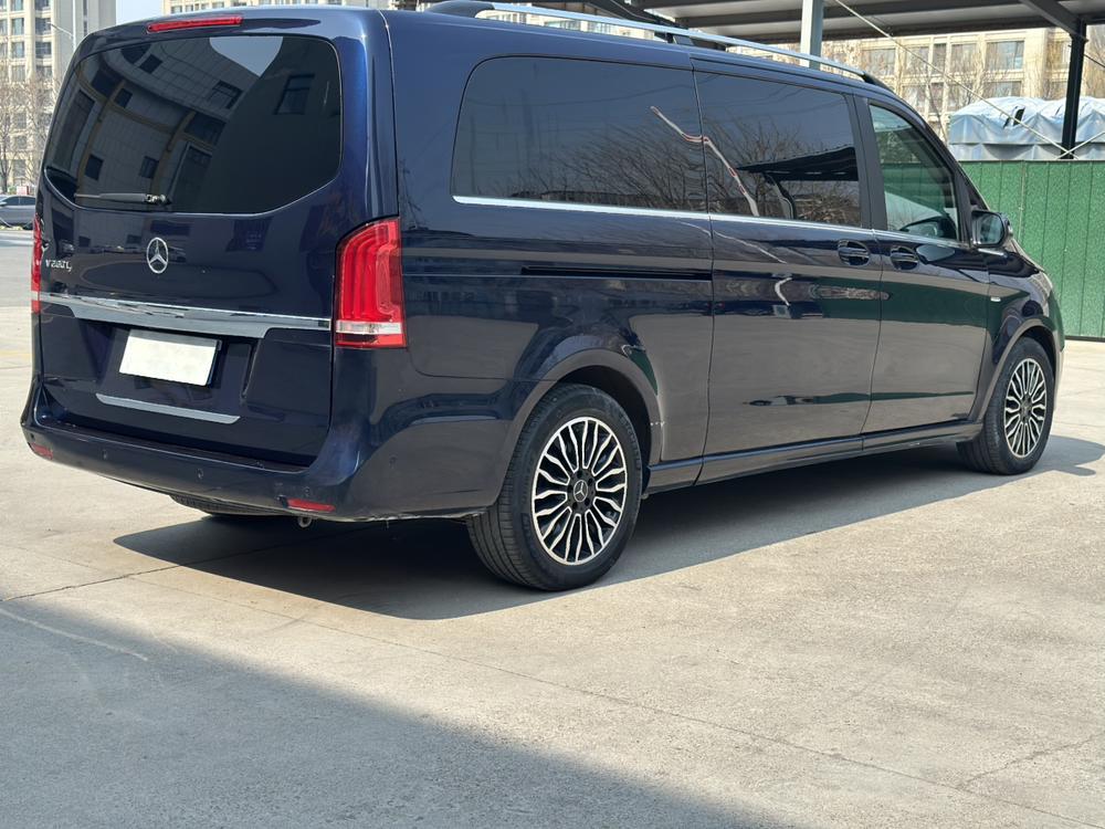 Mercedes-Benz Mercedes-Benz V-Class