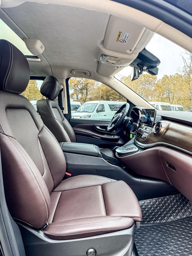 Mercedes-Benz Mercedes-Benz V-Class