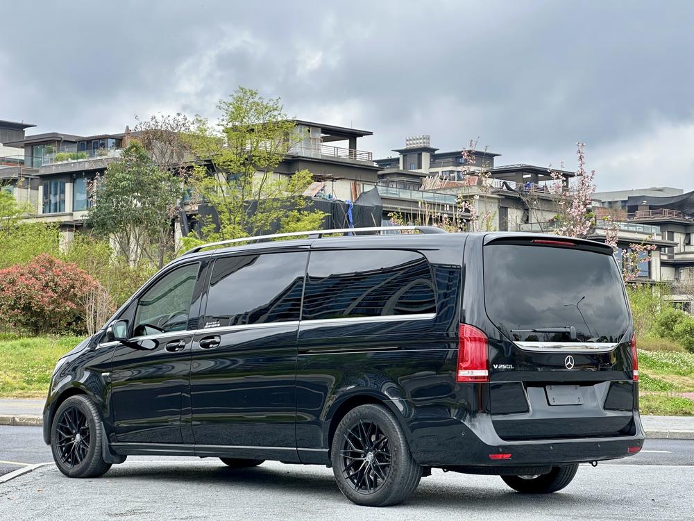Mercedes-Benz Mercedes-Benz V-Class