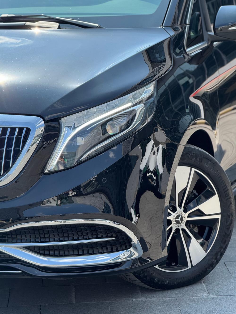 Mercedes-Benz Mercedes-Benz V-Class