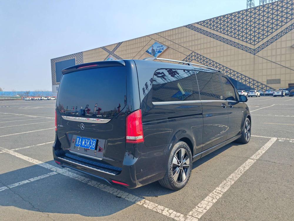Mercedes-Benz Mercedes-Benz V-Class