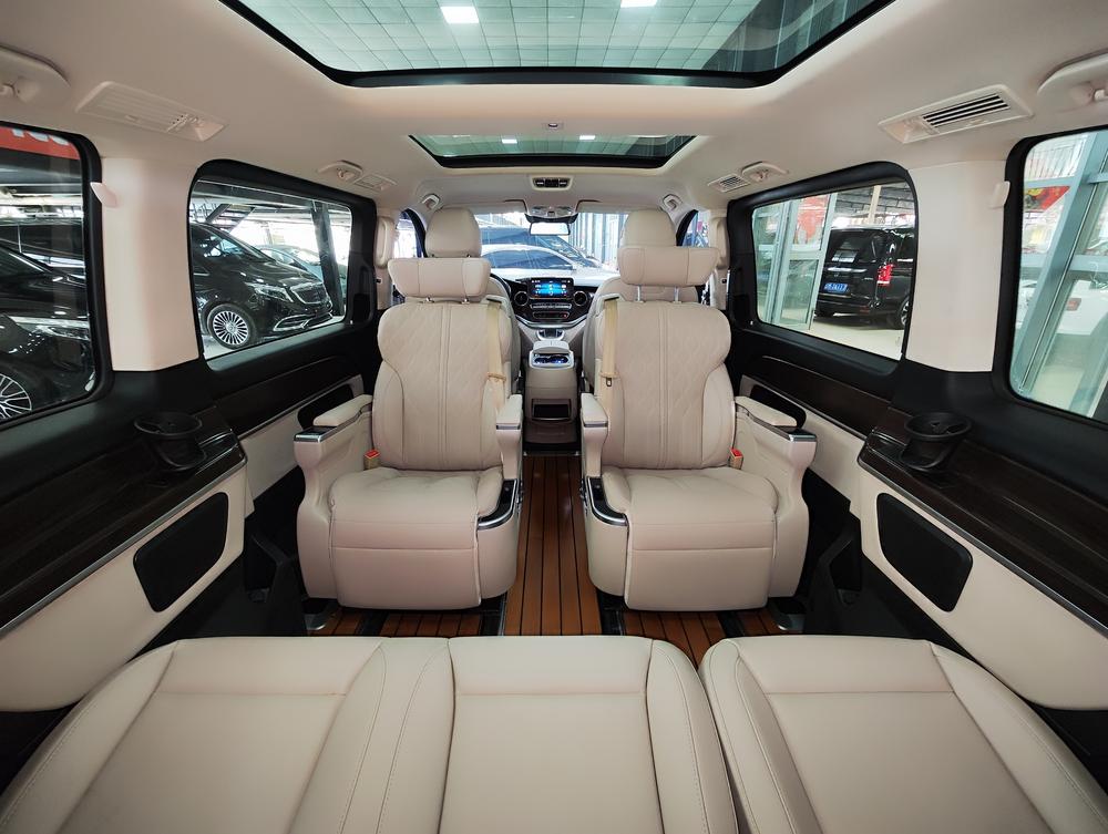 Mercedes-Benz Mercedes-Benz V-Class