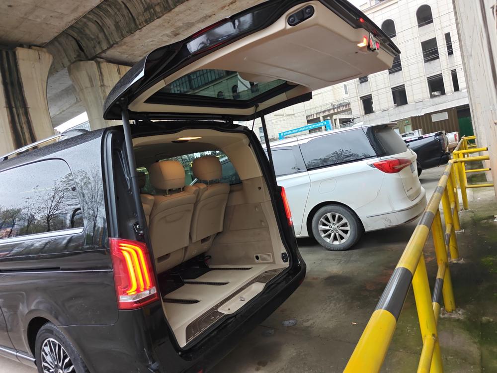 Mercedes-Benz Mercedes-Benz V-Class