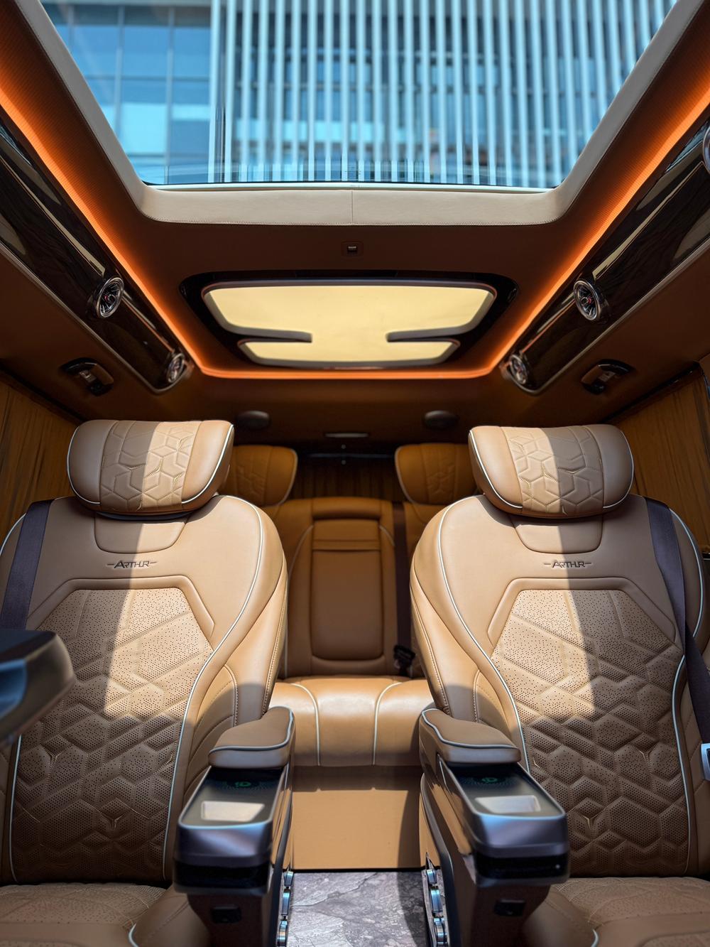 Mercedes-Benz Mercedes-Benz V-Class