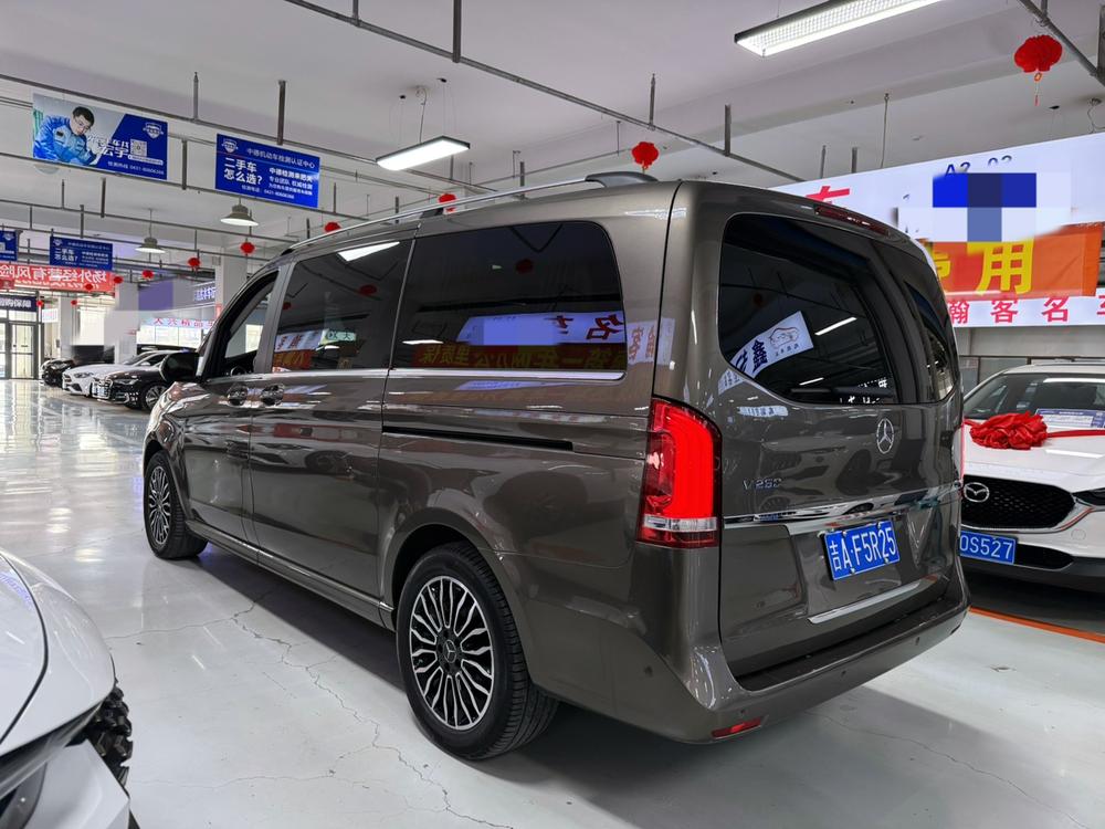 Mercedes-Benz Mercedes-Benz V-Class