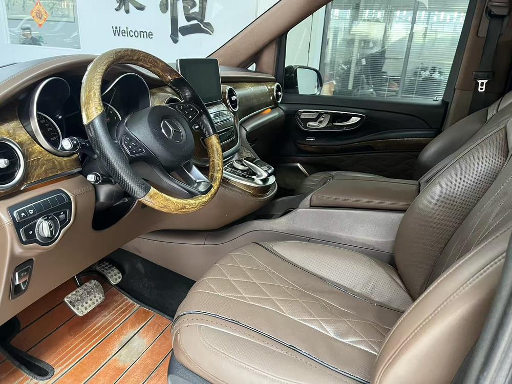 Mercedes-Benz Mercedes-Benz V-Class