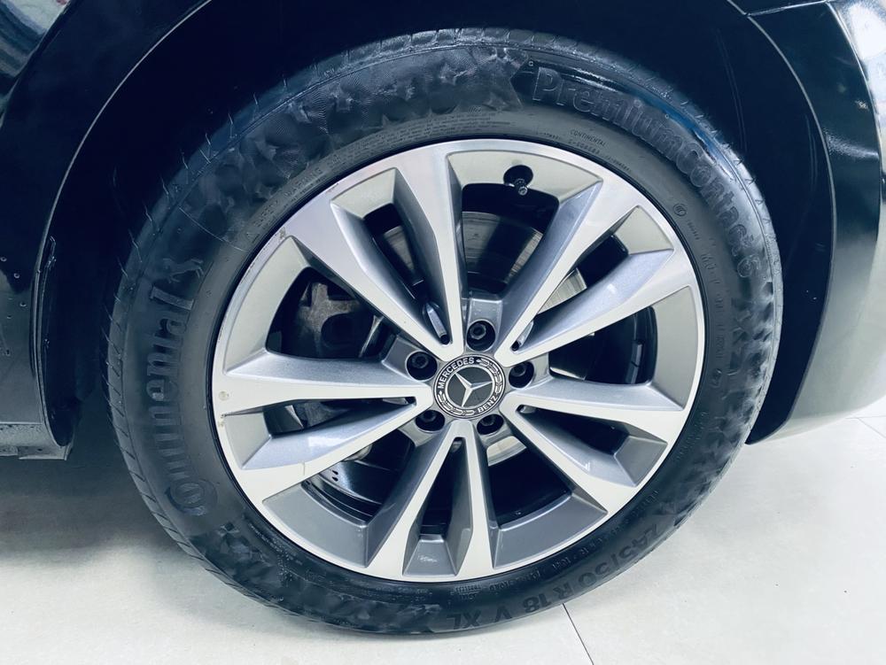 Mercedes-Benz Mercedes-Benz V-Class