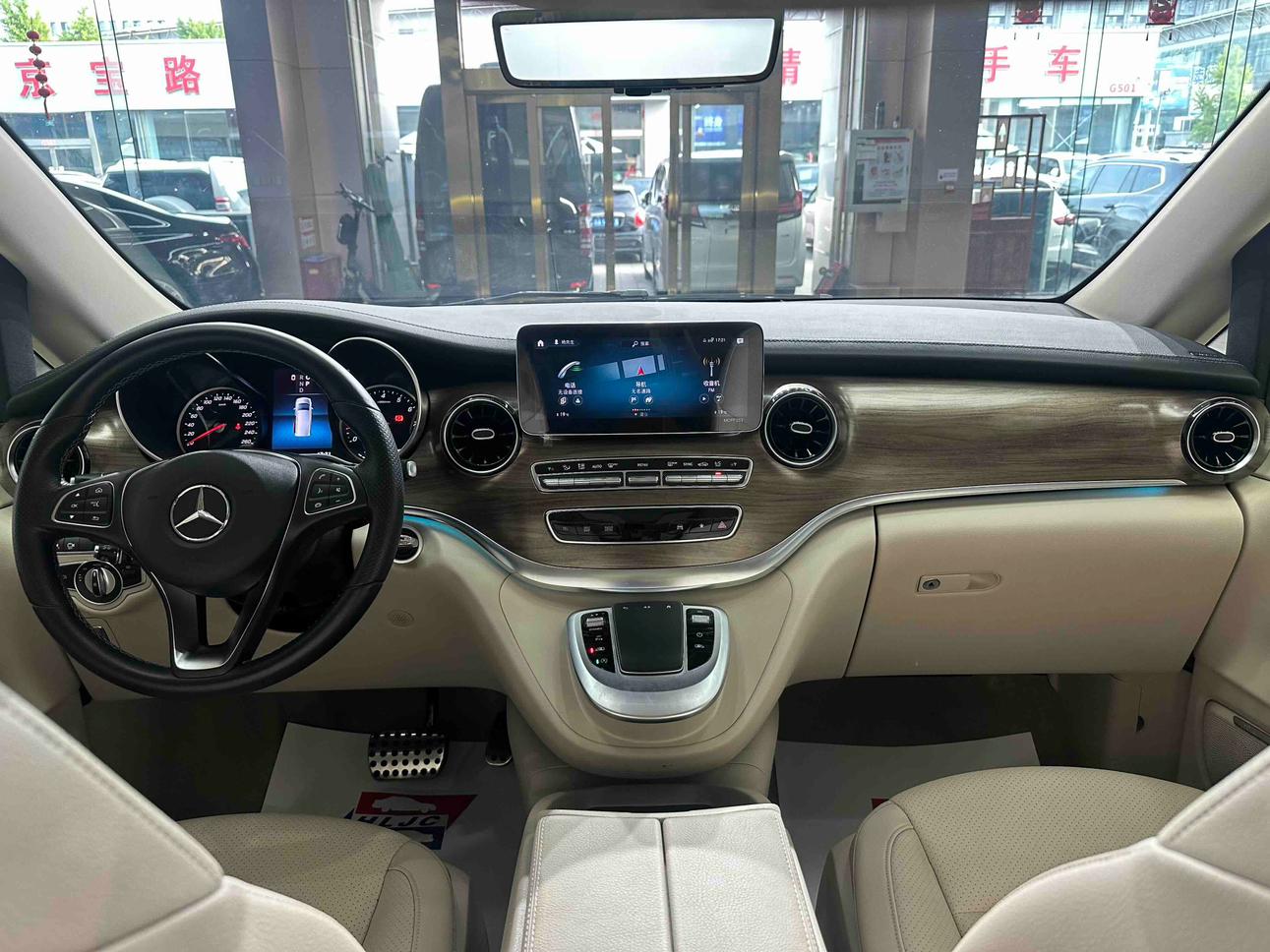 Mercedes-Benz Mercedes-Benz V-Class