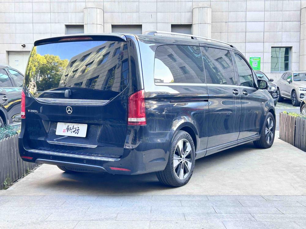 Mercedes-Benz Mercedes-Benz V-Class