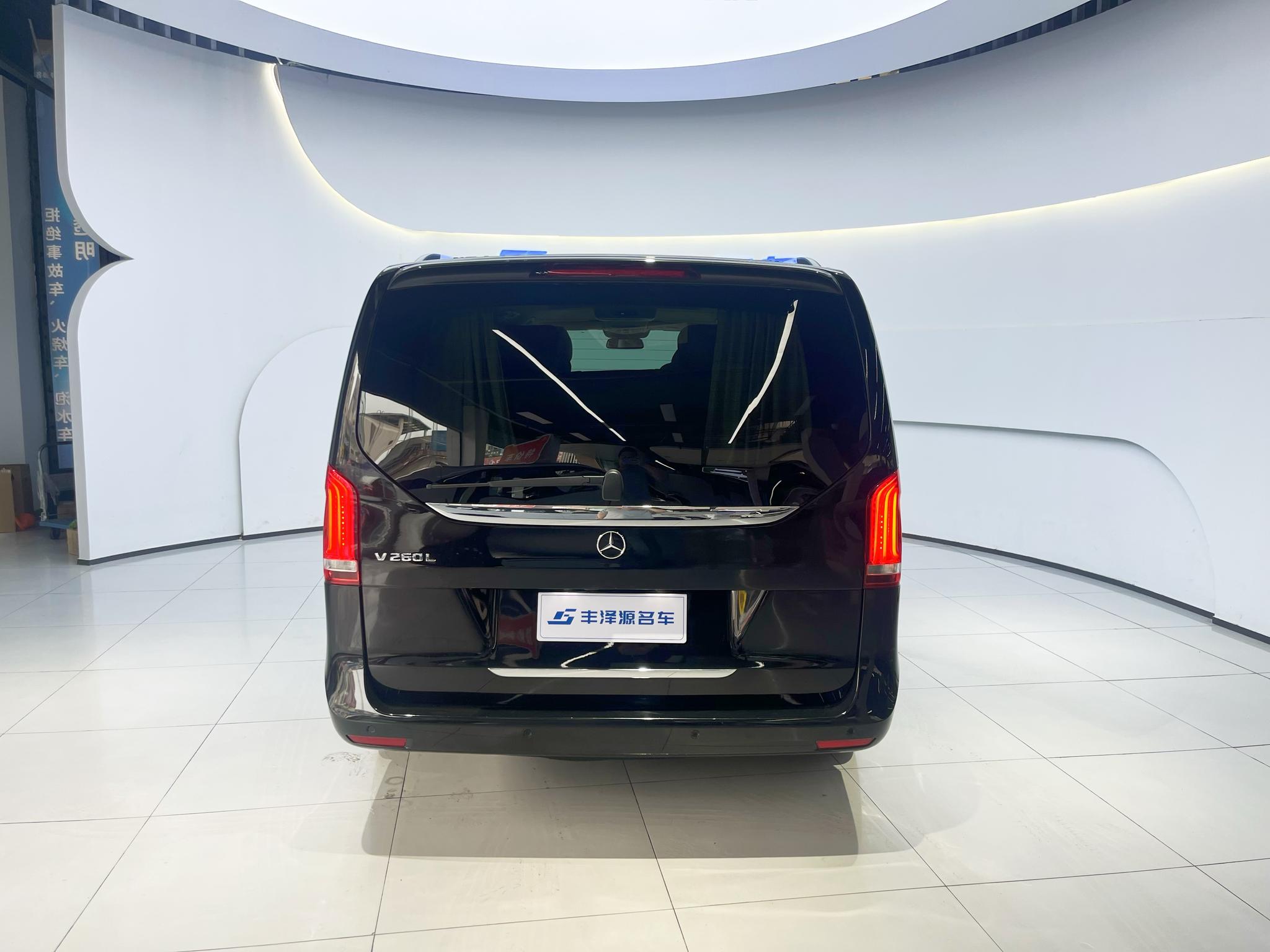 Mercedes-Benz Mercedes-Benz V-Class