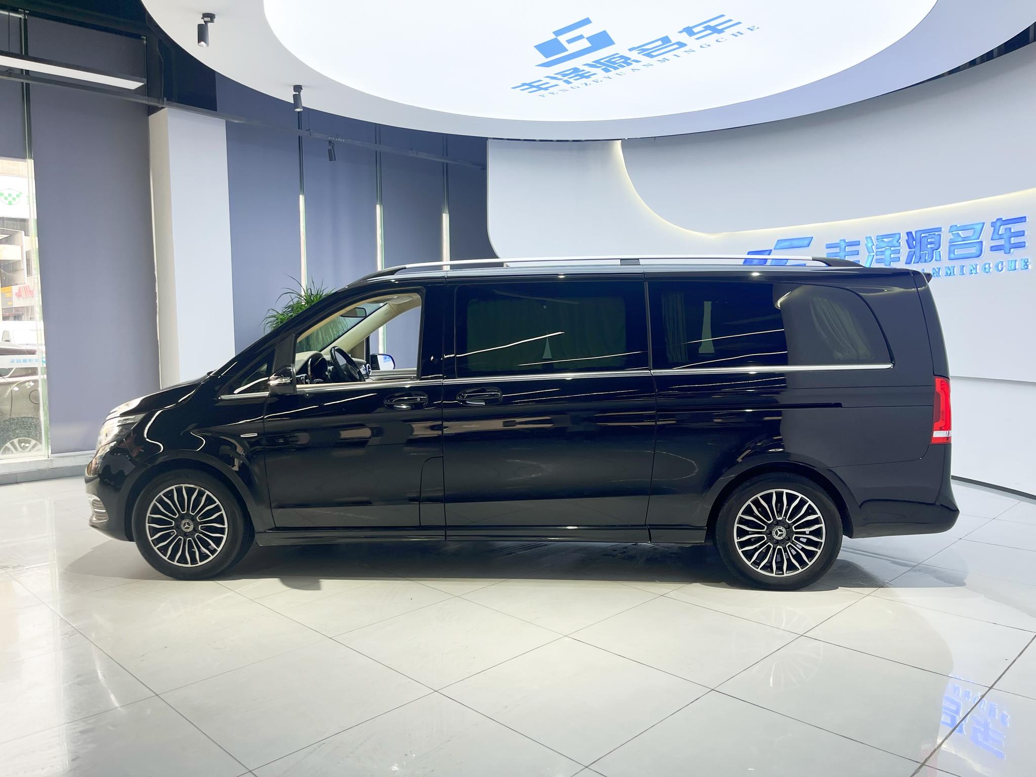 Mercedes-Benz Mercedes-Benz V-Class