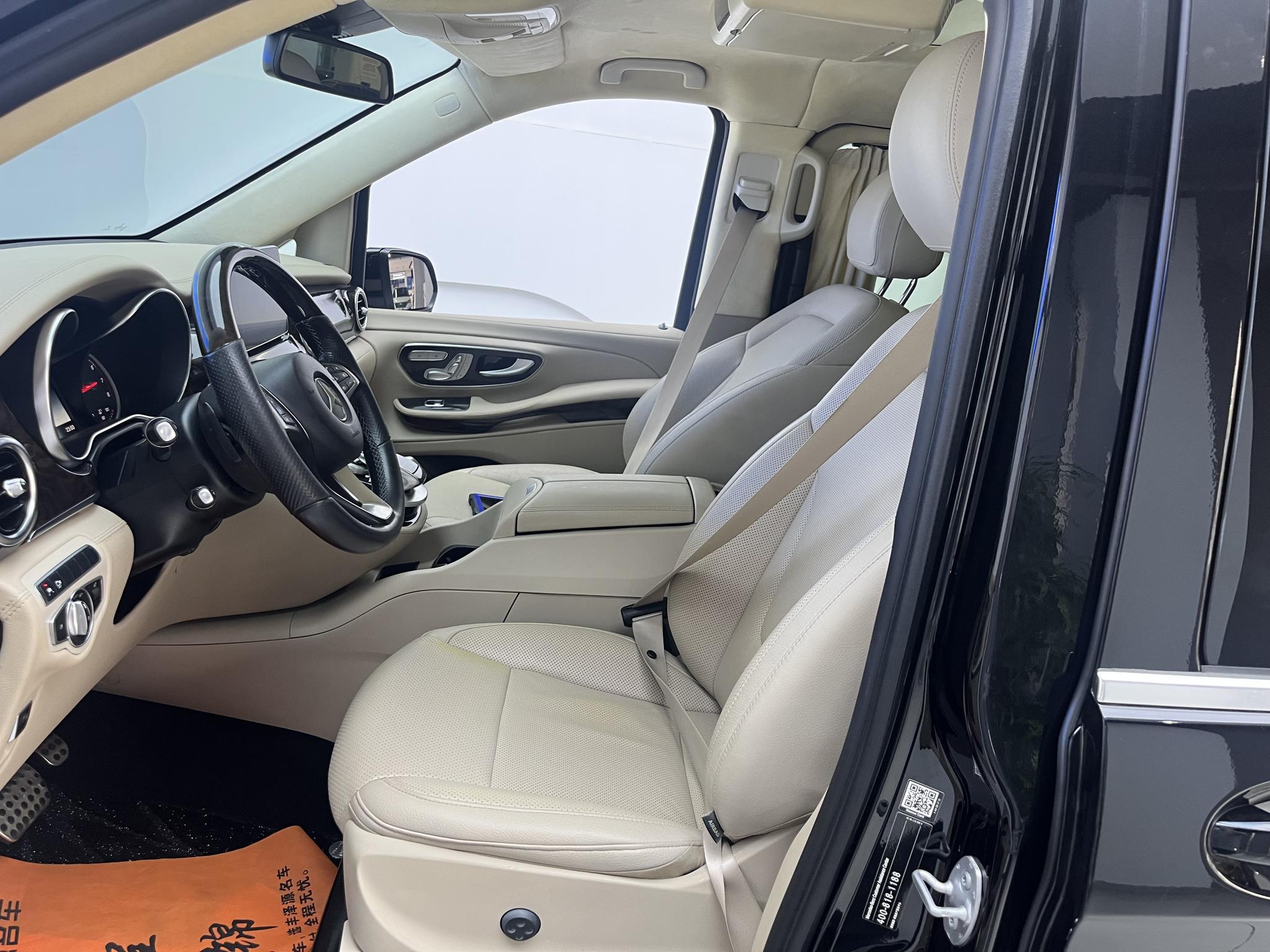 Mercedes-Benz Mercedes-Benz V-Class