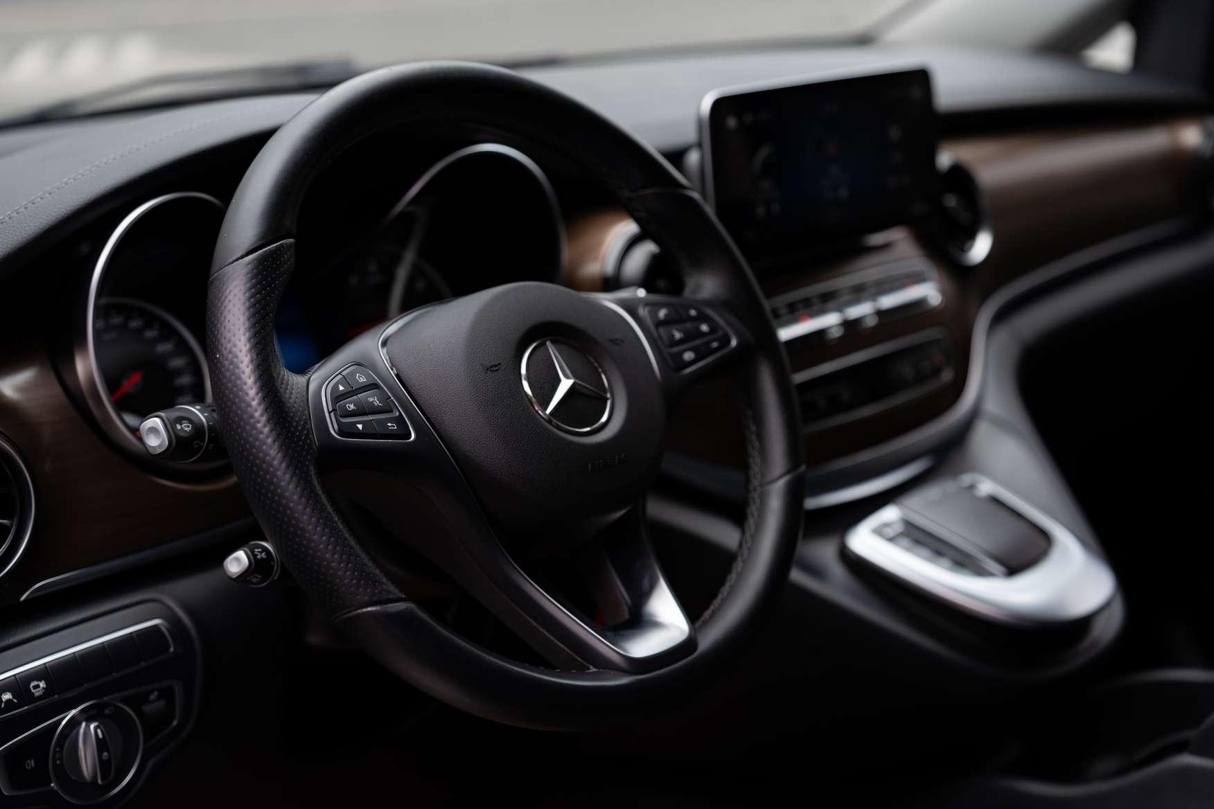Mercedes-Benz Mercedes-Benz V-Class