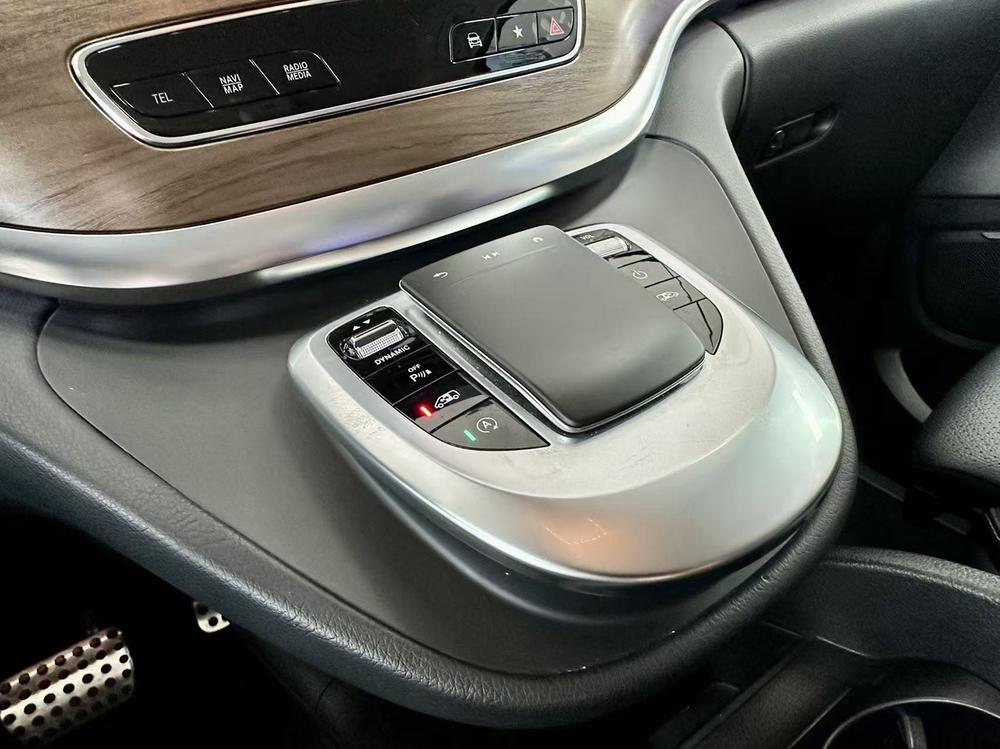 Mercedes-Benz Mercedes-Benz V-Class