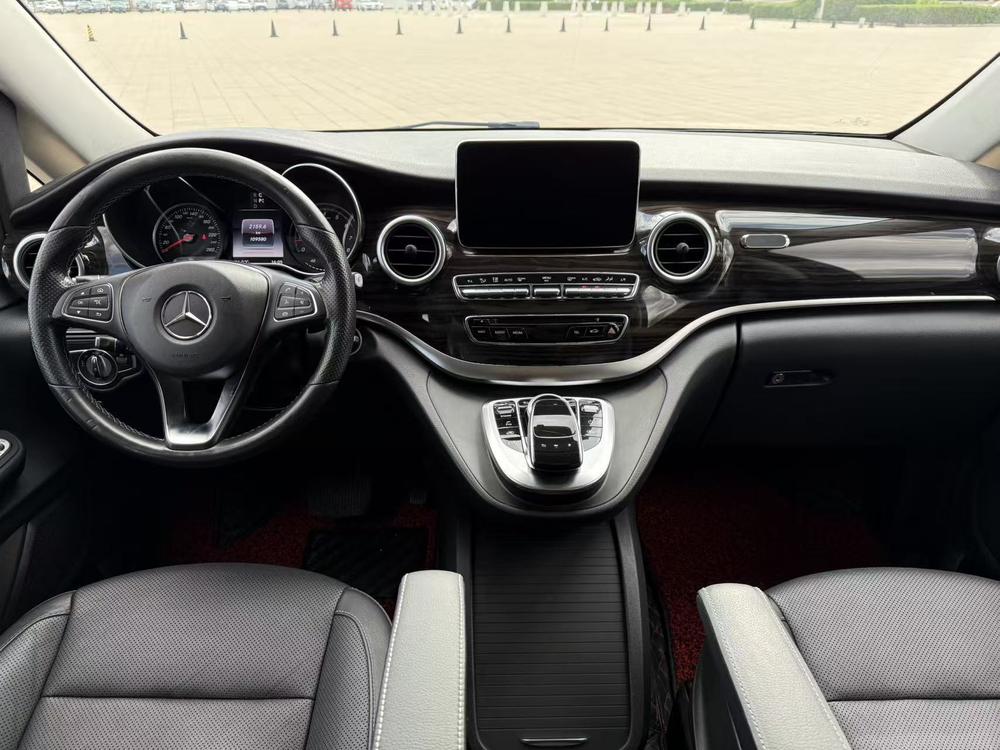 Mercedes-Benz Mercedes-Benz V-Class