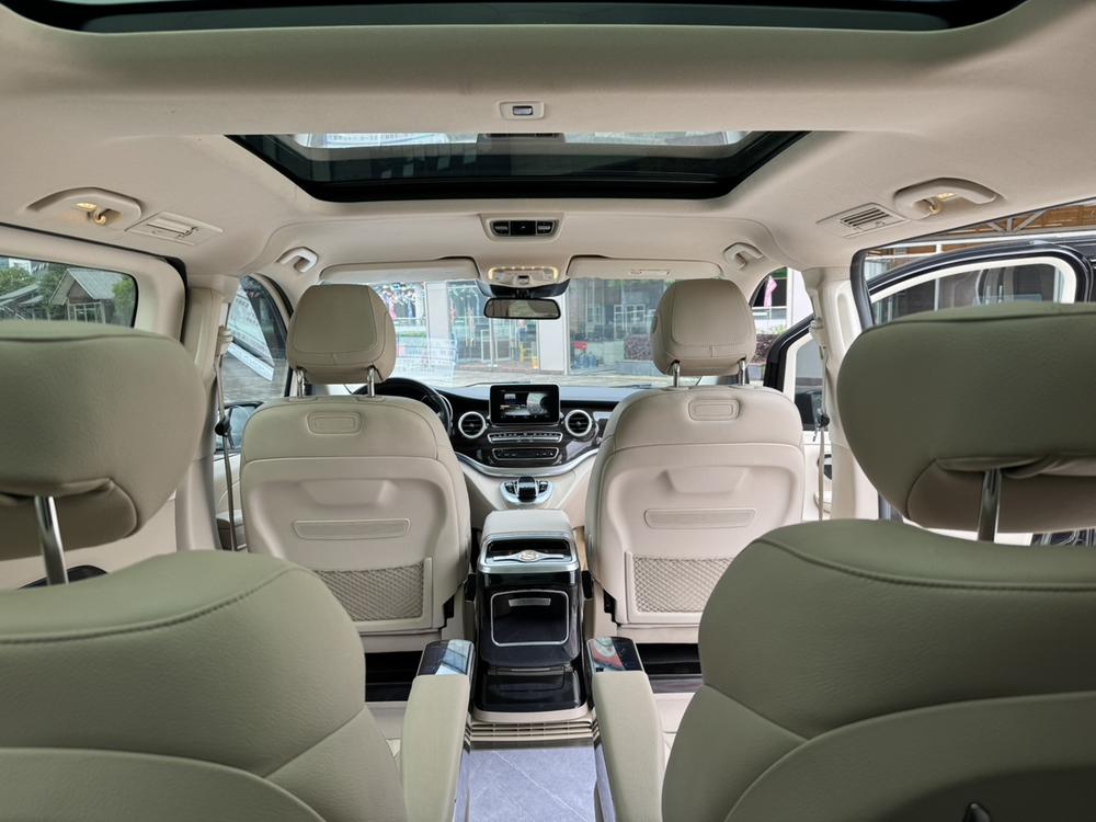 Mercedes-Benz Mercedes-Benz V-Class