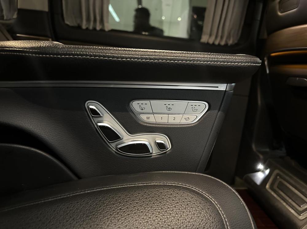 Mercedes-Benz Mercedes-Benz V-Class