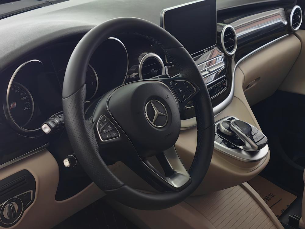 Mercedes-Benz Mercedes-Benz V-Class