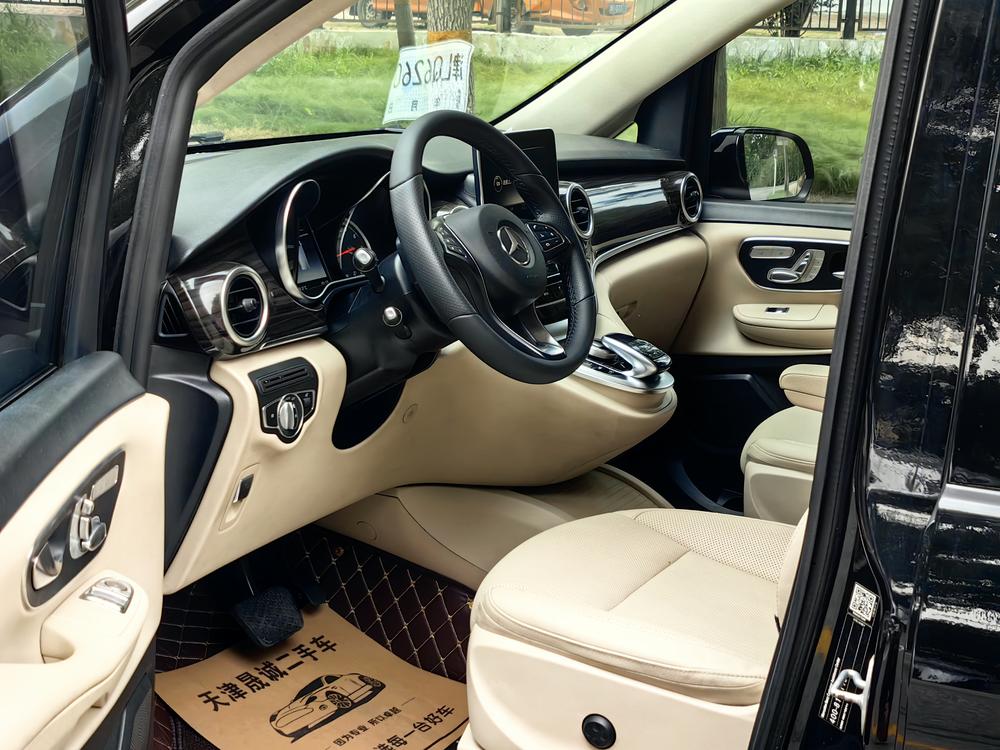 Mercedes-Benz Mercedes-Benz V-Class