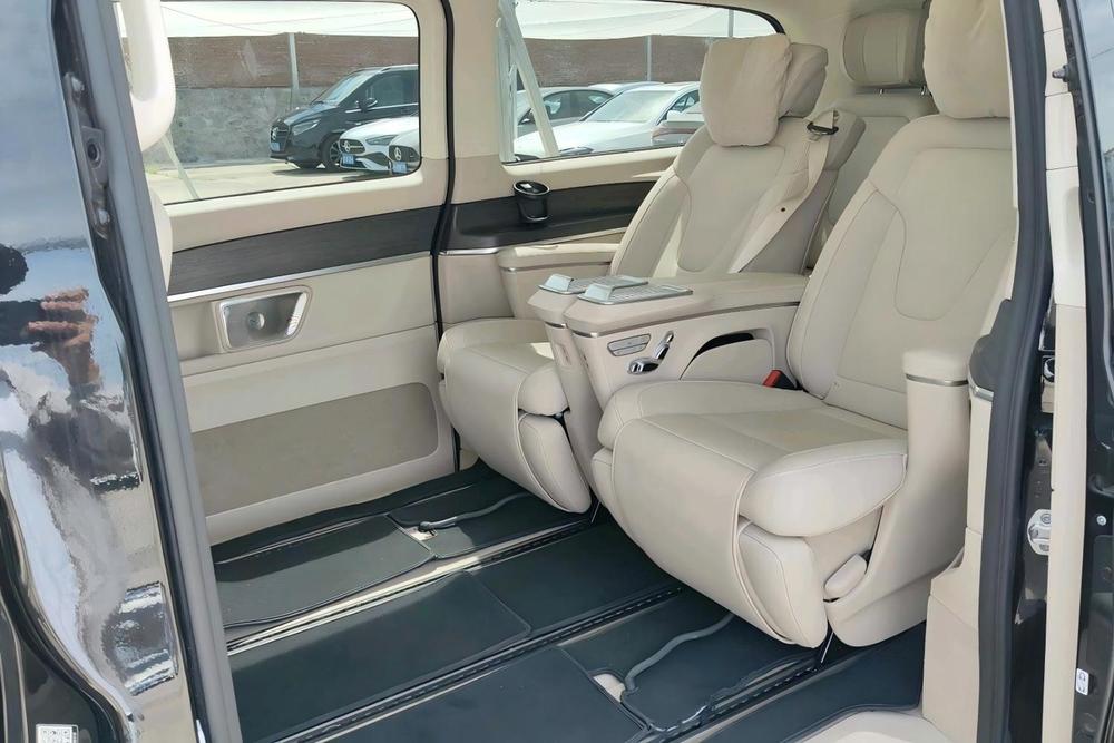 Mercedes-Benz Mercedes-Benz V-Class