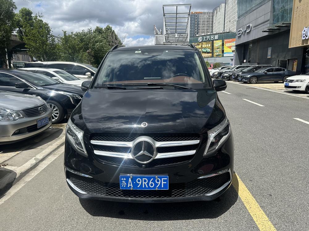 Mercedes-Benz Mercedes-Benz V-Class
