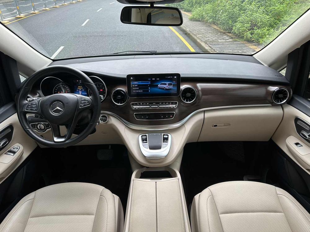 Mercedes-Benz Mercedes-Benz V-Class