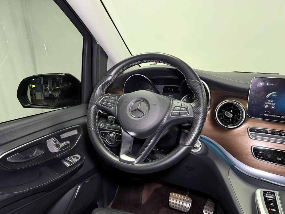 Mercedes-Benz Mercedes-Benz V-Class