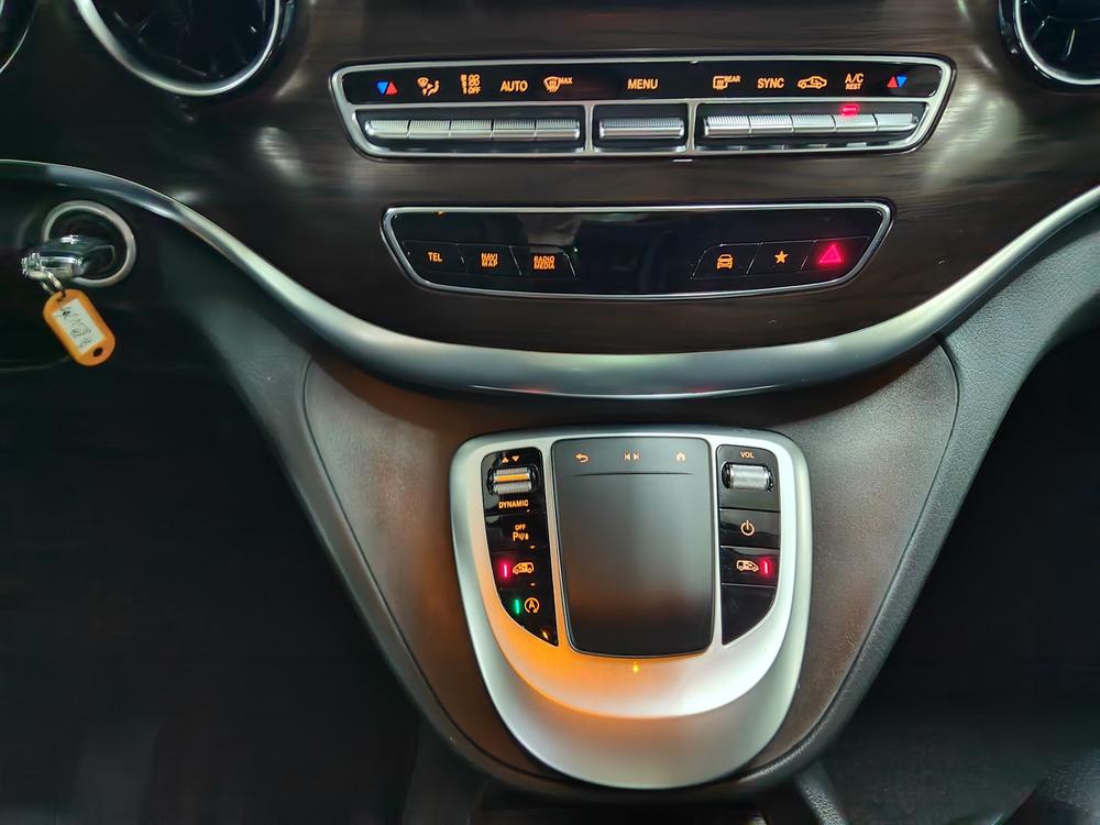 Mercedes-Benz Mercedes-Benz V-Class