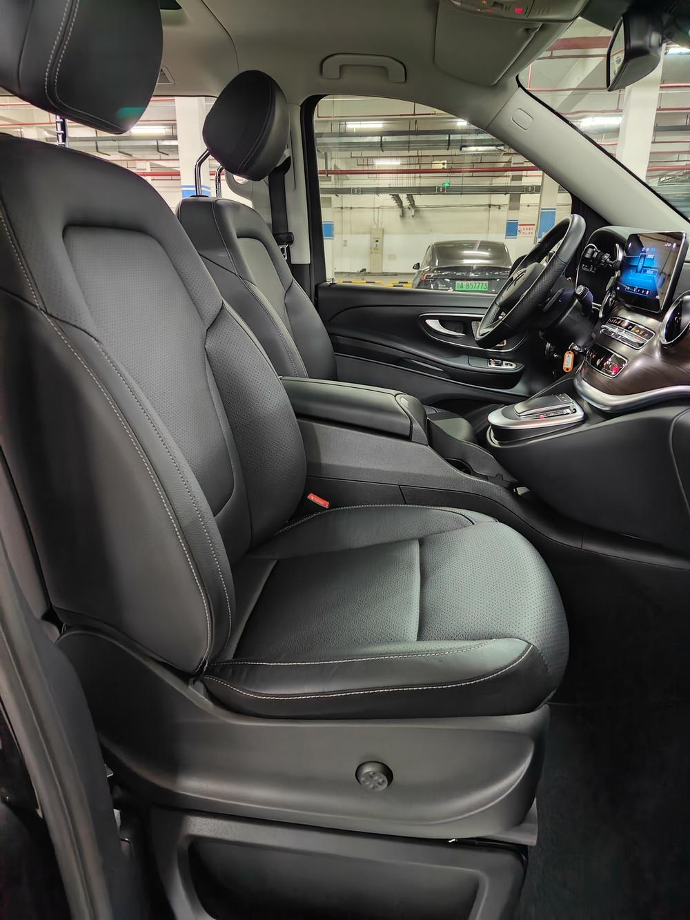 Mercedes-Benz Mercedes-Benz V-Class
